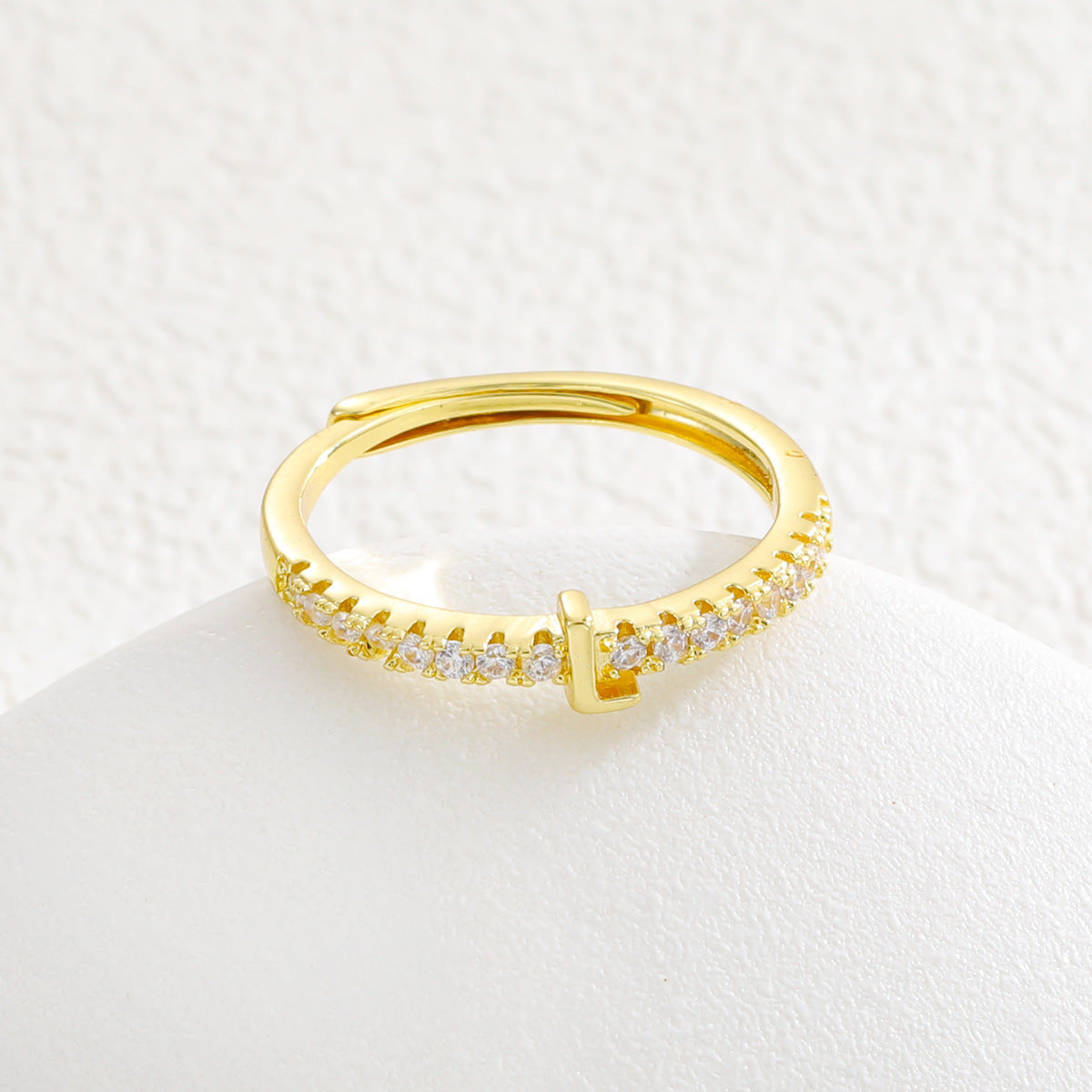 Copper Inlaid Zircon 26 English Letters Ring