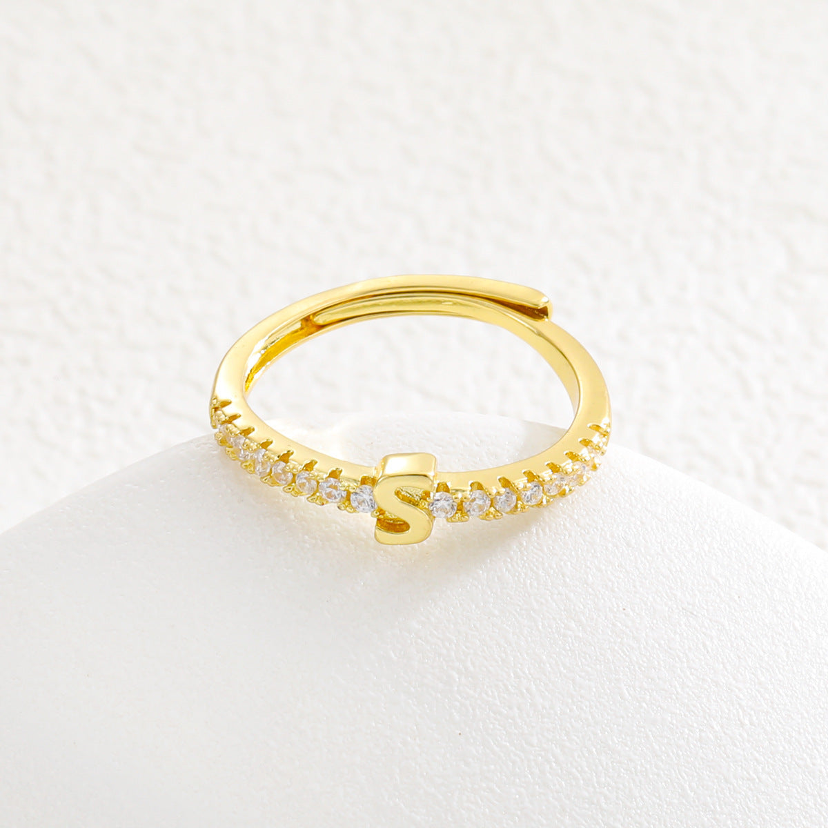 Copper Inlaid Zircon 26 English Letters Ring