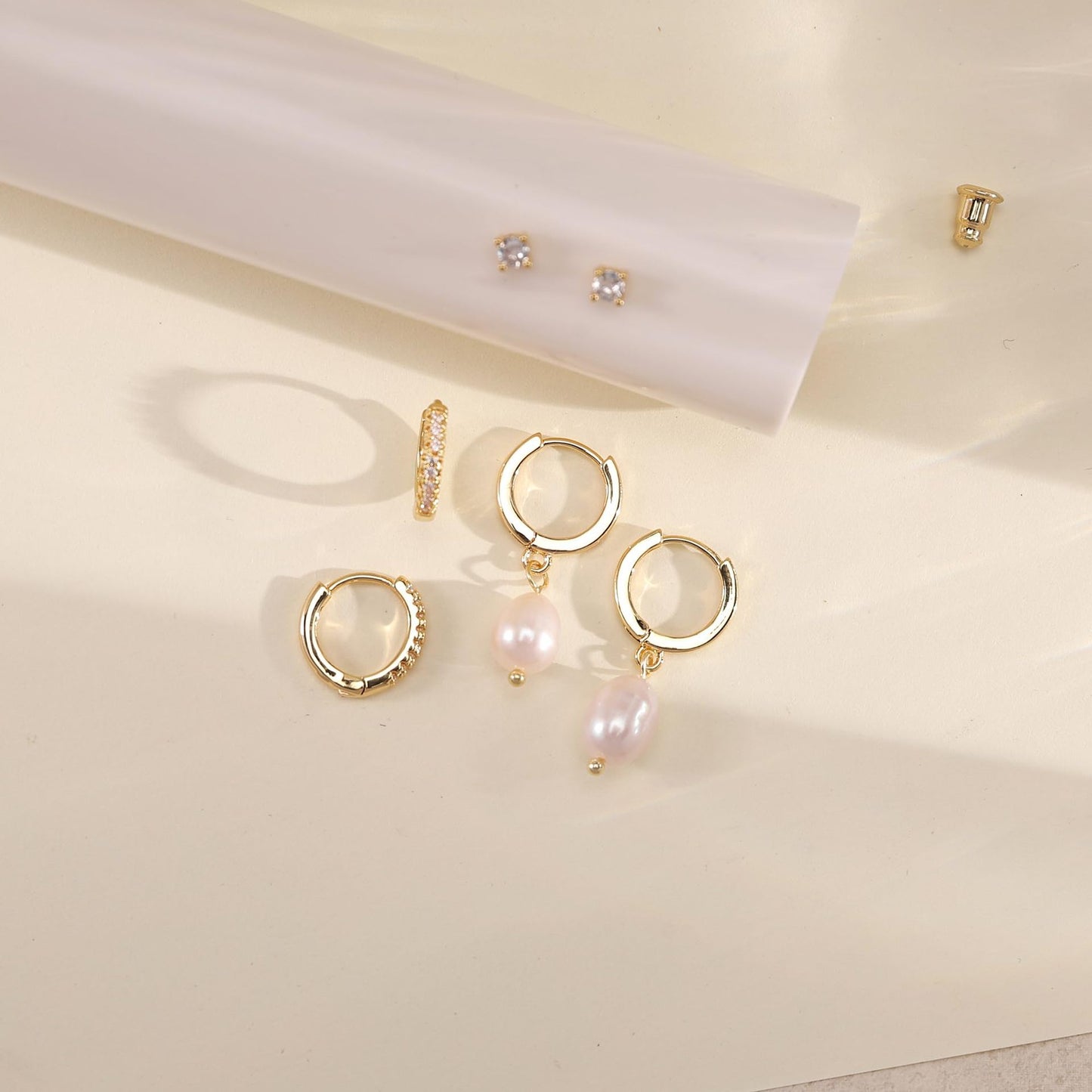 Brass Plating Pearl Fashion Earrings Three-piece Set