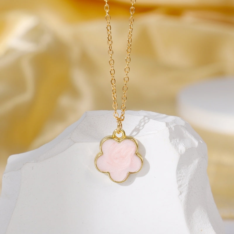 Lucky Five Petal Flower Single Necklace For Women, Simple And Versatile, Fashionable Collarbone Chain Necklace